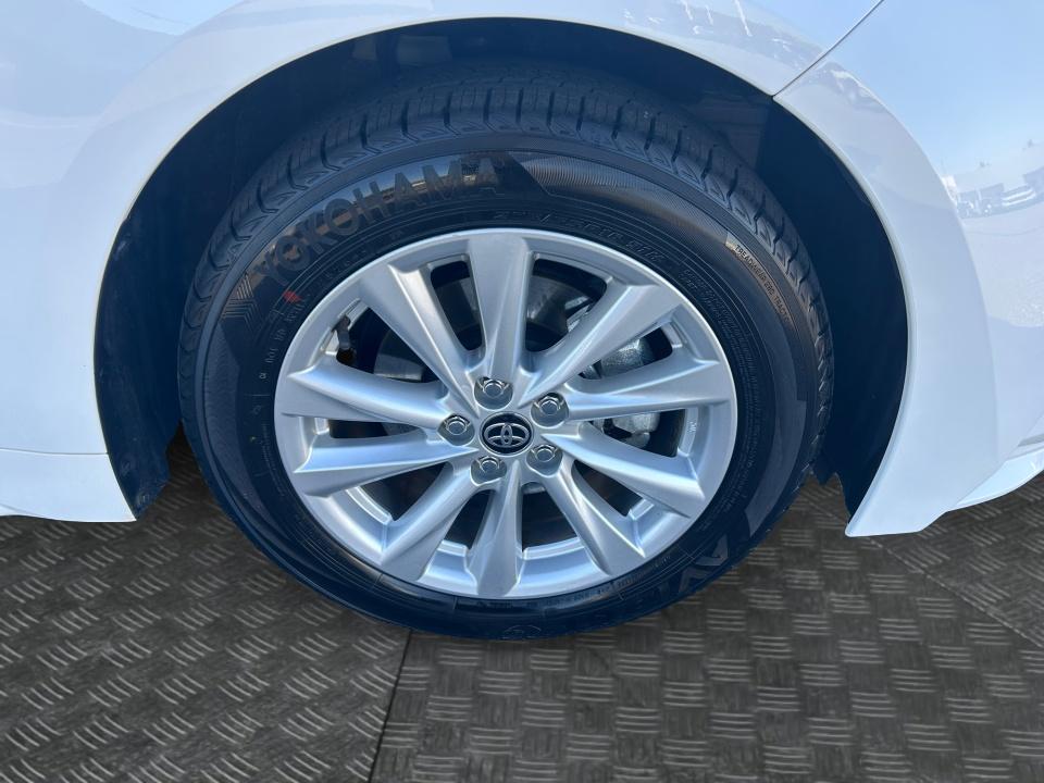 2025 Toyota Corolla Hybrid XLE