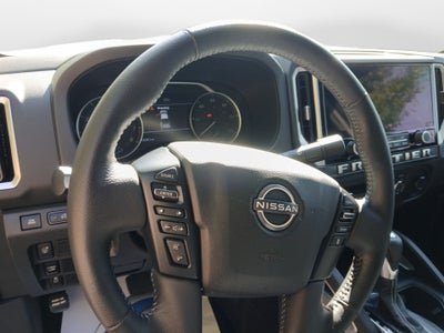 2025 Nissan Frontier SV