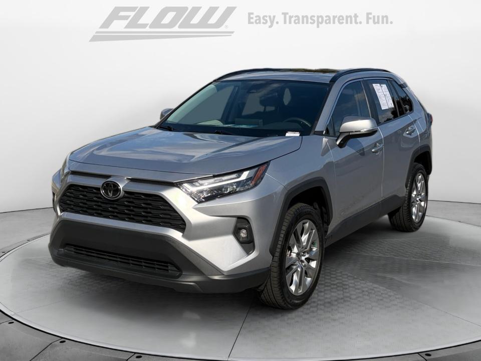 2022 Toyota RAV4 XLE Premium