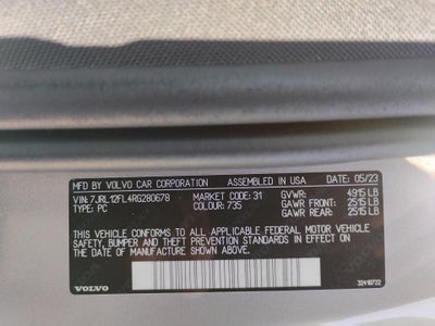 2024 Volvo S60 Plus Dark Theme