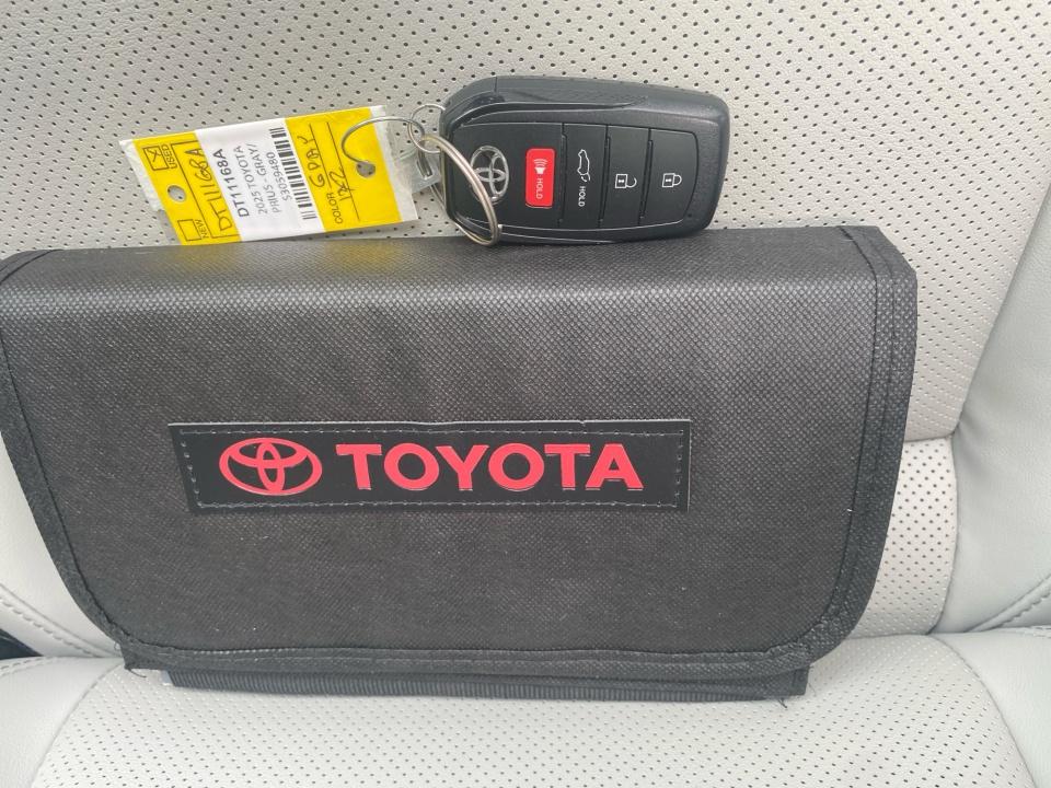 2025 Toyota Prius Limited