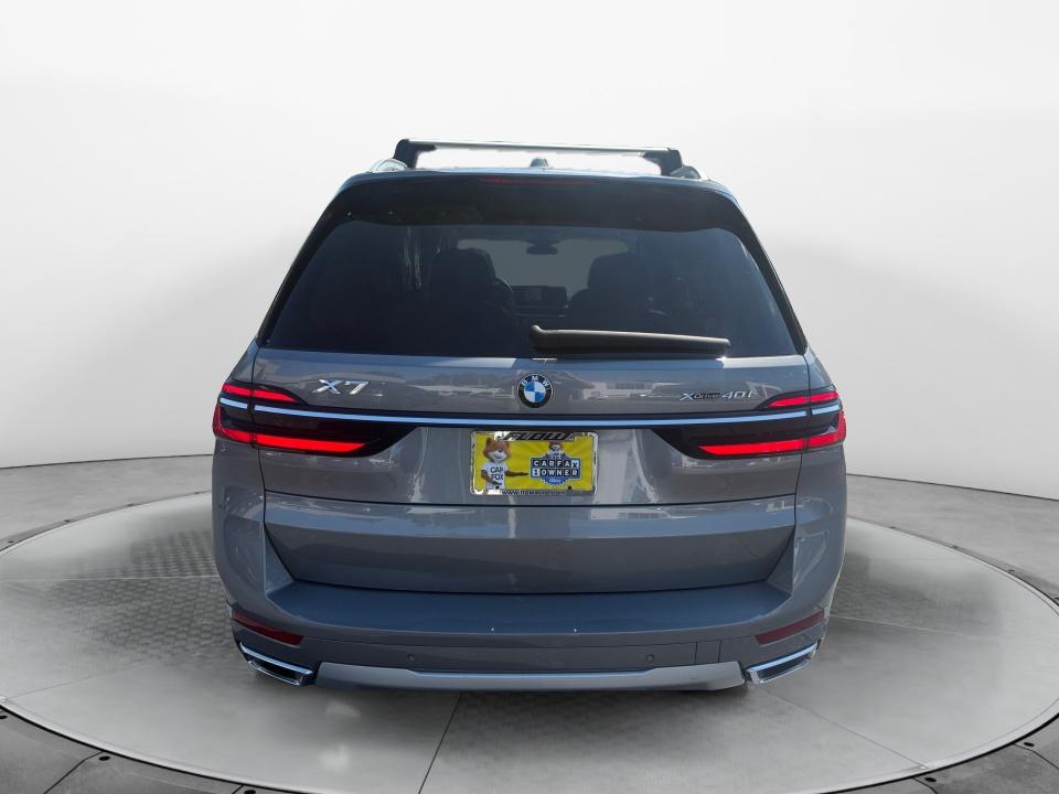 2023 BMW X7 xDrive40i