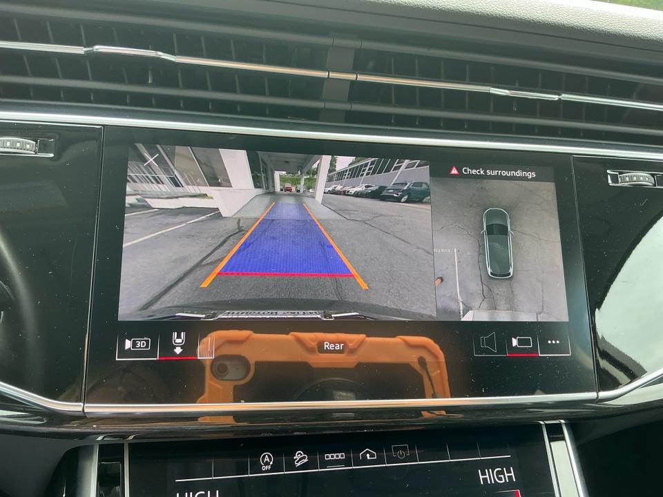 2023 Audi Q7 Premium Plus