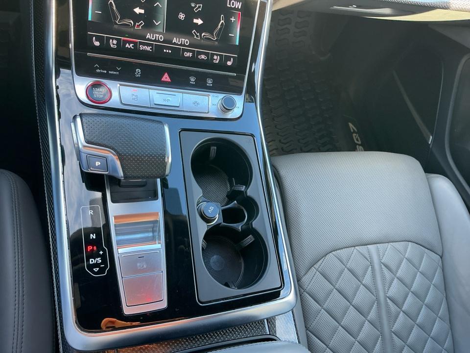 2023 Audi SQ7 Prestige