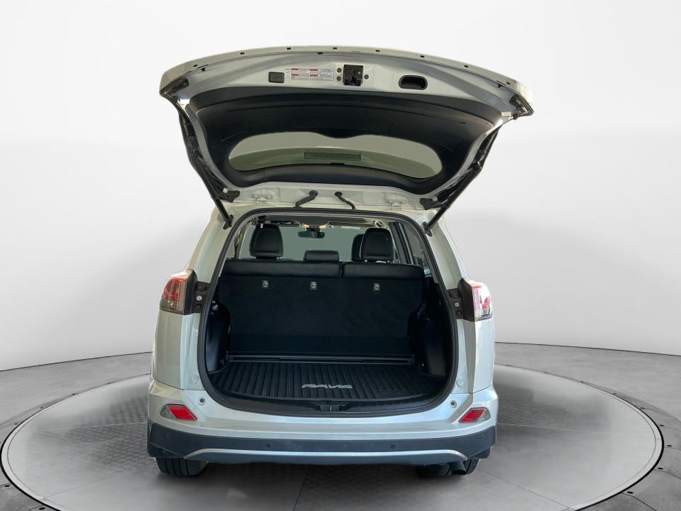 2017 Toyota RAV4 Hybrid Limited