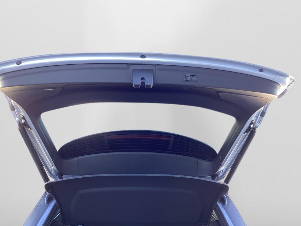 2023 Audi Q3 Premium