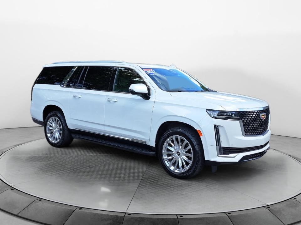 2022 Cadillac Escalade ESV Premium Luxury