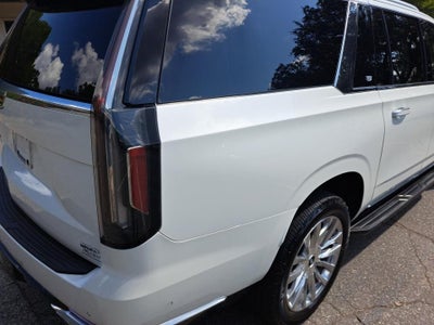 2022 Cadillac Escalade ESV Premium Luxury