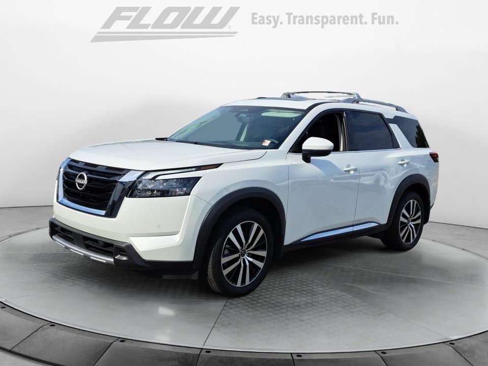 2025 Nissan Pathfinder Platinum
