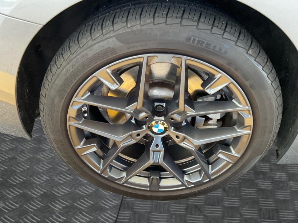 2025 BMW 330i 330i xDrive