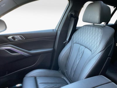 2023 BMW X6 xDrive40i