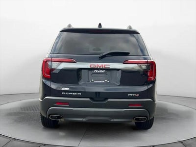 2022 GMC Acadia AT4
