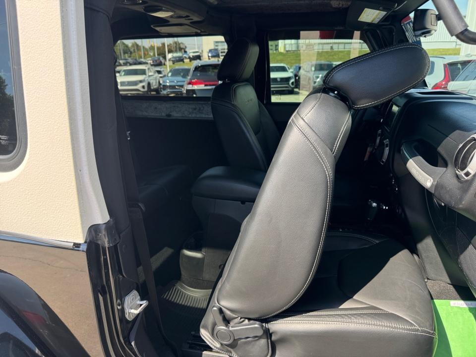 2016 Jeep Wrangler Sahara