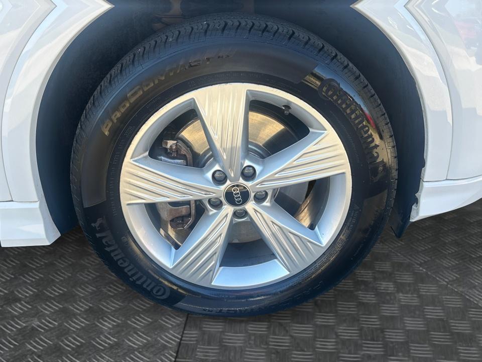 2022 Audi Q4 e-tron Premium Plus