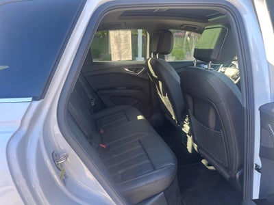 2022 Audi Q4 e-tron Premium Plus