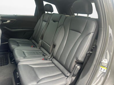 2022 Audi Q7 Premium Plus