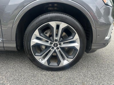 2022 Audi Q7 Premium Plus