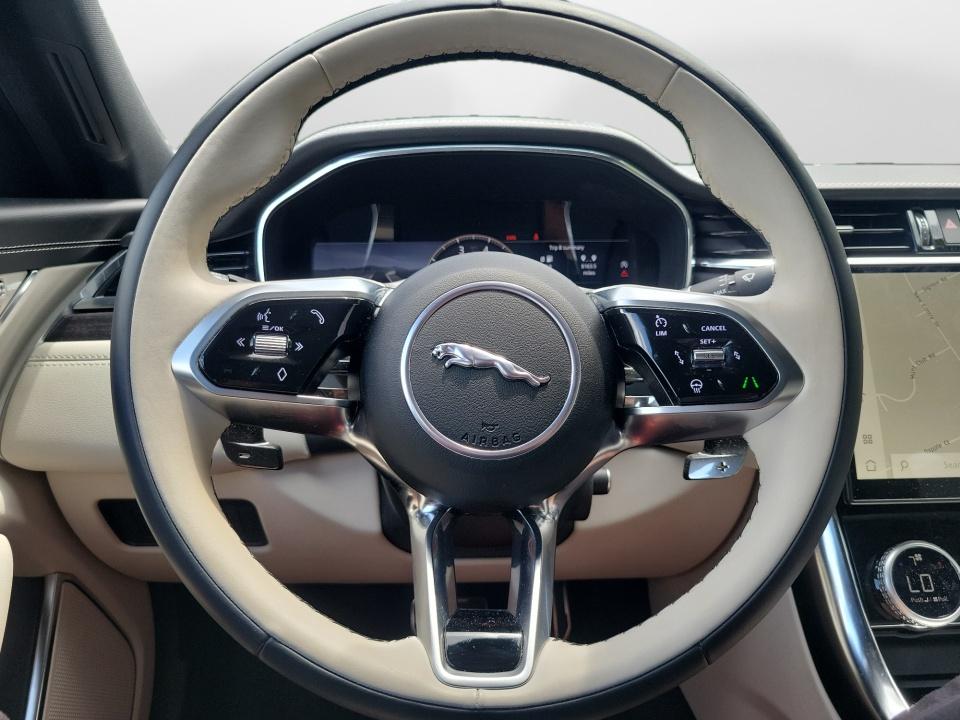 2024 Jaguar XF R-Dynamic SE