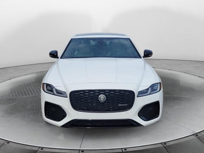 2024 Jaguar XF R-Dynamic SE