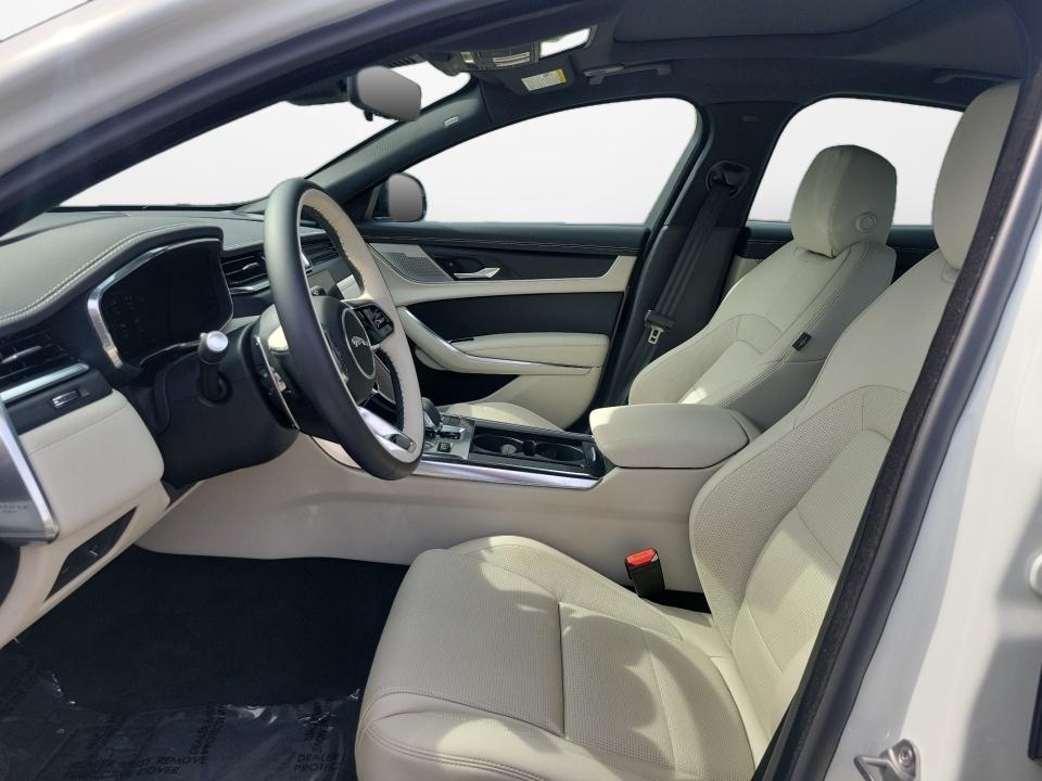 2024 Jaguar XF R-Dynamic SE