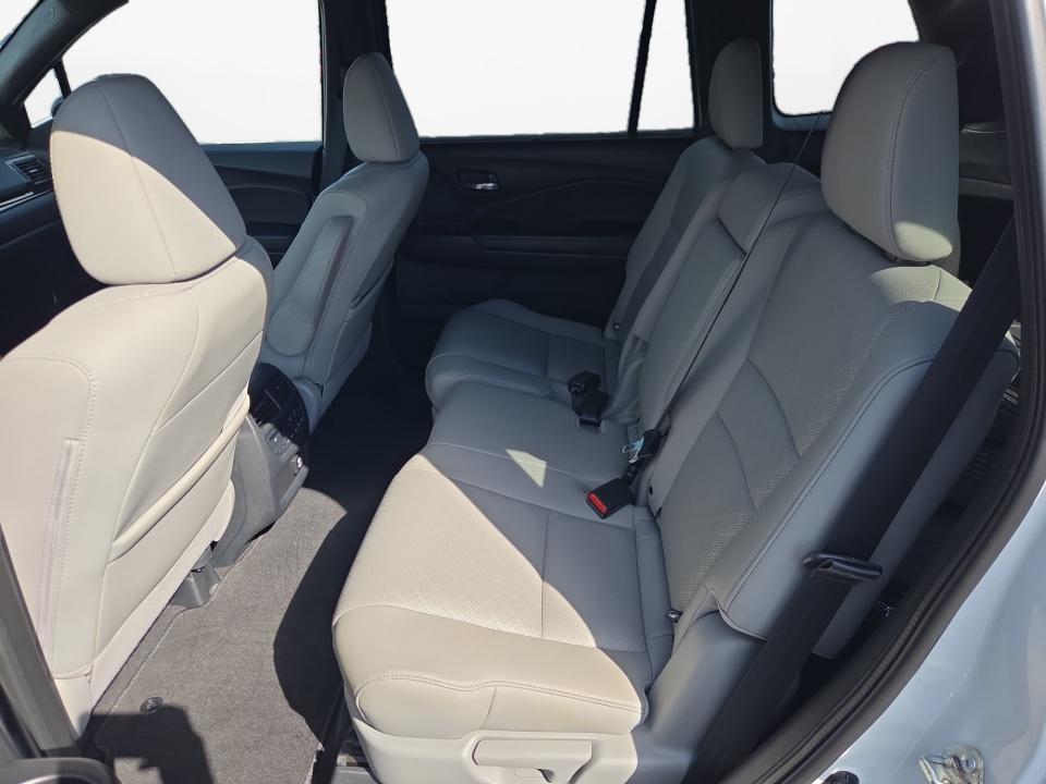 2021 Honda Passport Elite