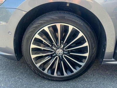 2022 Volkswagen Passat 2.0T Limited Edition
